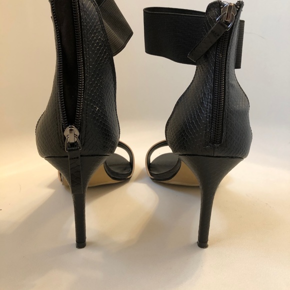 Vera Want two-tone zip-back ankle strap sandals - Picture 3 of 5